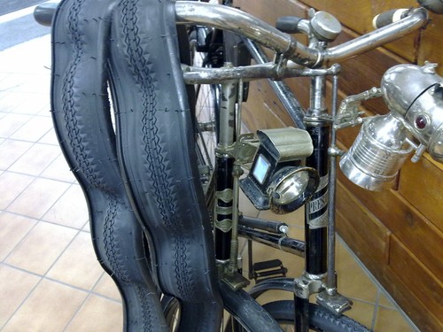 Paar wulstreifen schwarz 28 - ,